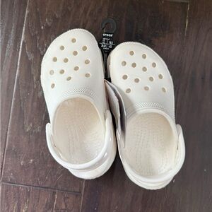 CROCS Brand New – White Platform Clogs – Size C12